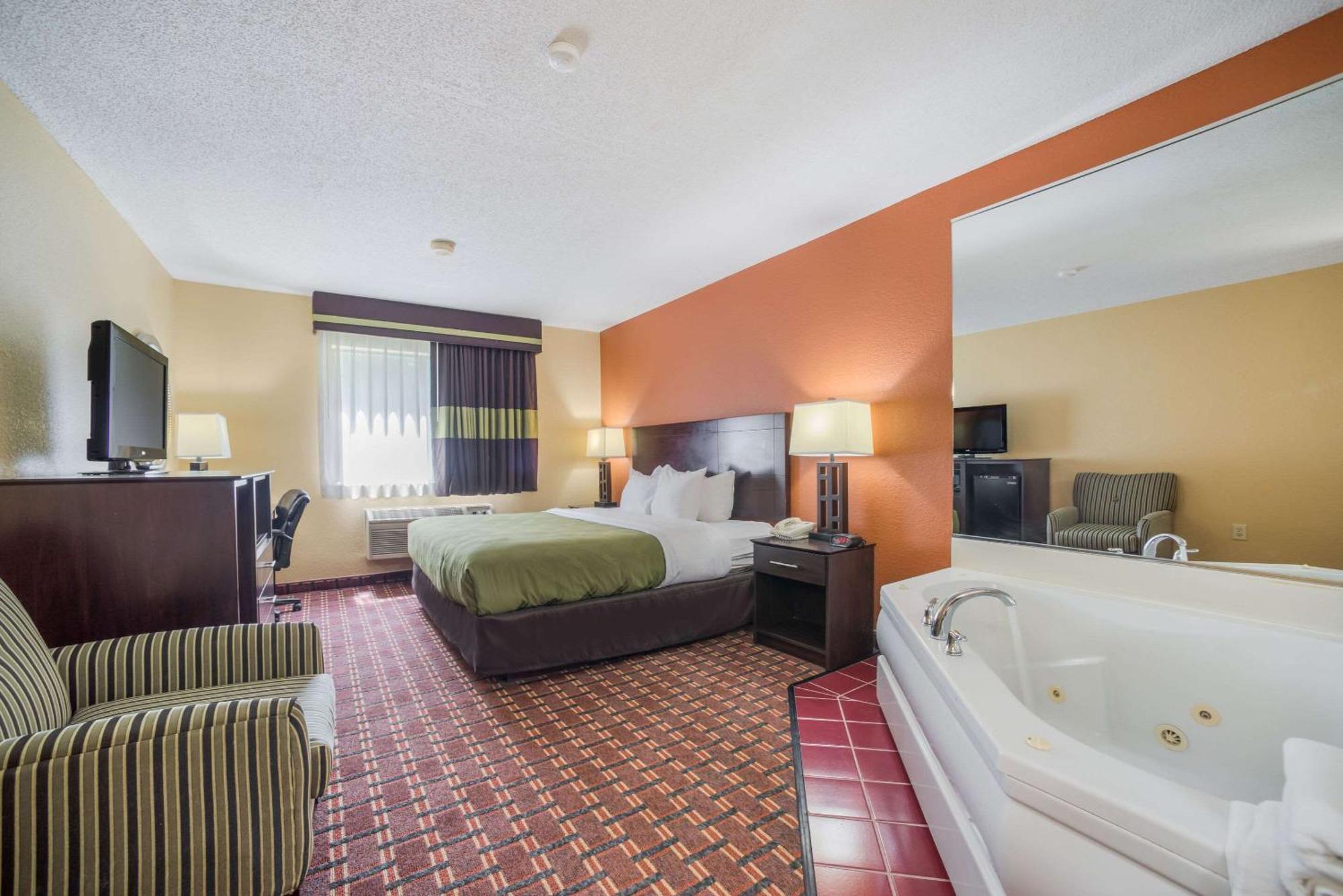 Quality Inn O'Fallon Il - St Louis Exterior photo