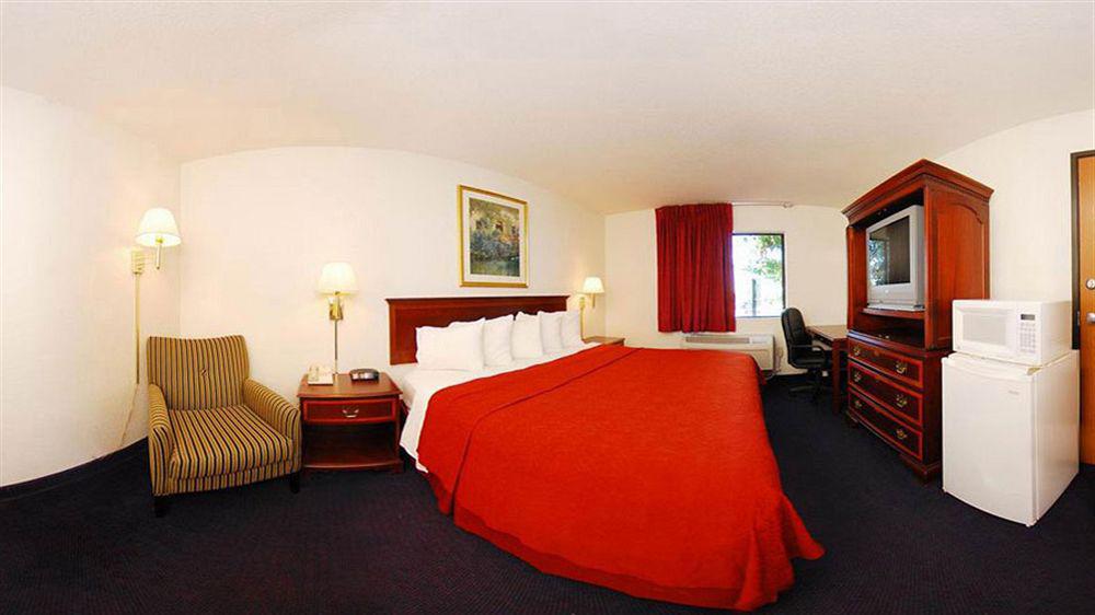 Quality Inn O'Fallon Il - St Louis Exterior photo