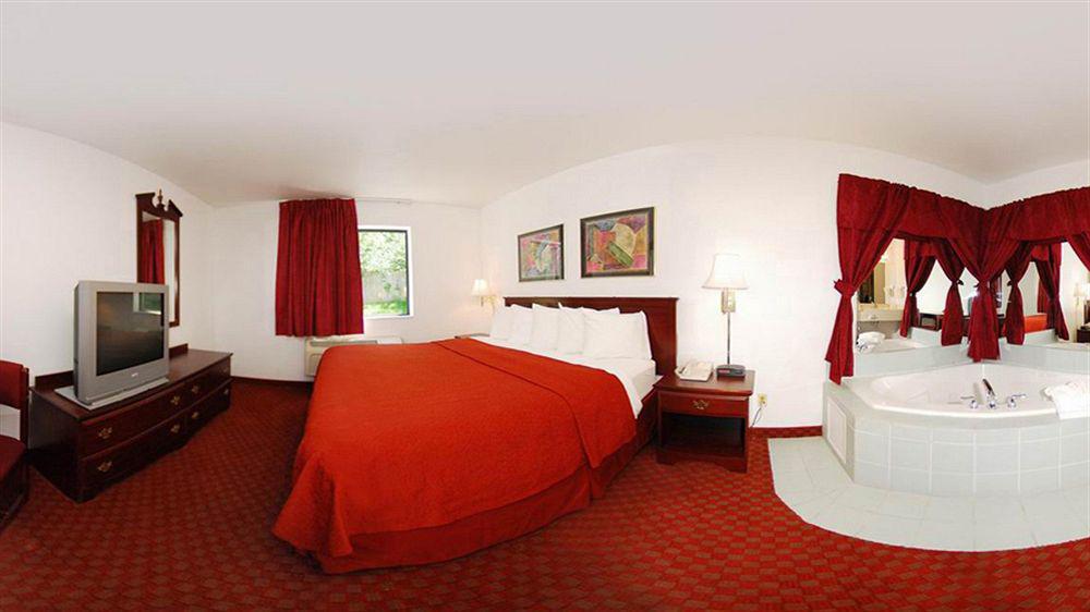 Quality Inn O'Fallon Il - St Louis Exterior photo